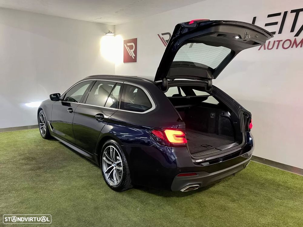 BMW 520 d Pack Desportivo M Auto - 47
