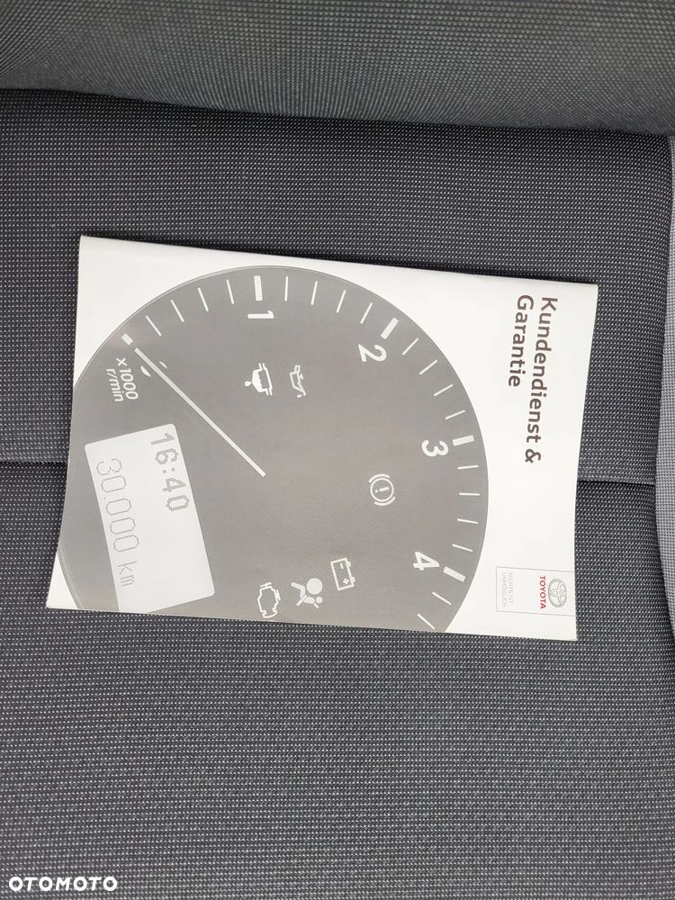 Toyota Auris 1.33 Dual-VVT-i Cool - 25