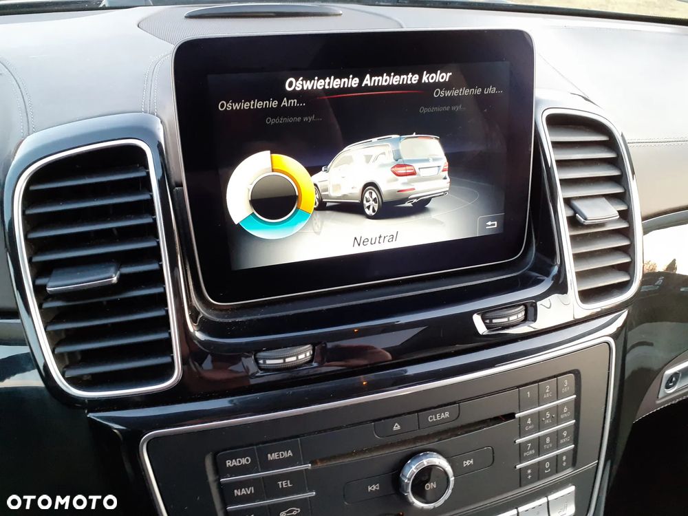 Mercedes-Benz GLS 350 d 4Matic 9G-TRONIC Grand Edition - 27
