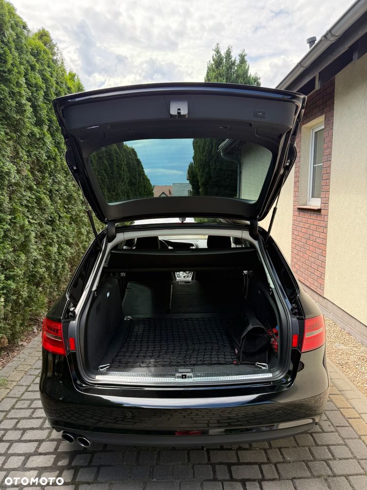 Audi A4 Avant 2.0 TDI Multitronic - 9