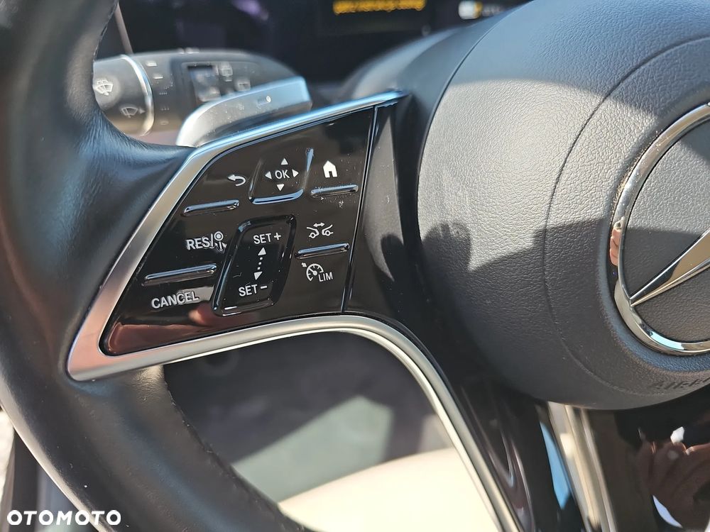 Mercedes-Benz Klasa E 300 de 4-Matic Avantgarde - 17