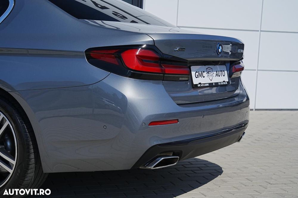 BMW Seria 5 530e xDrive AT PHEV - 23