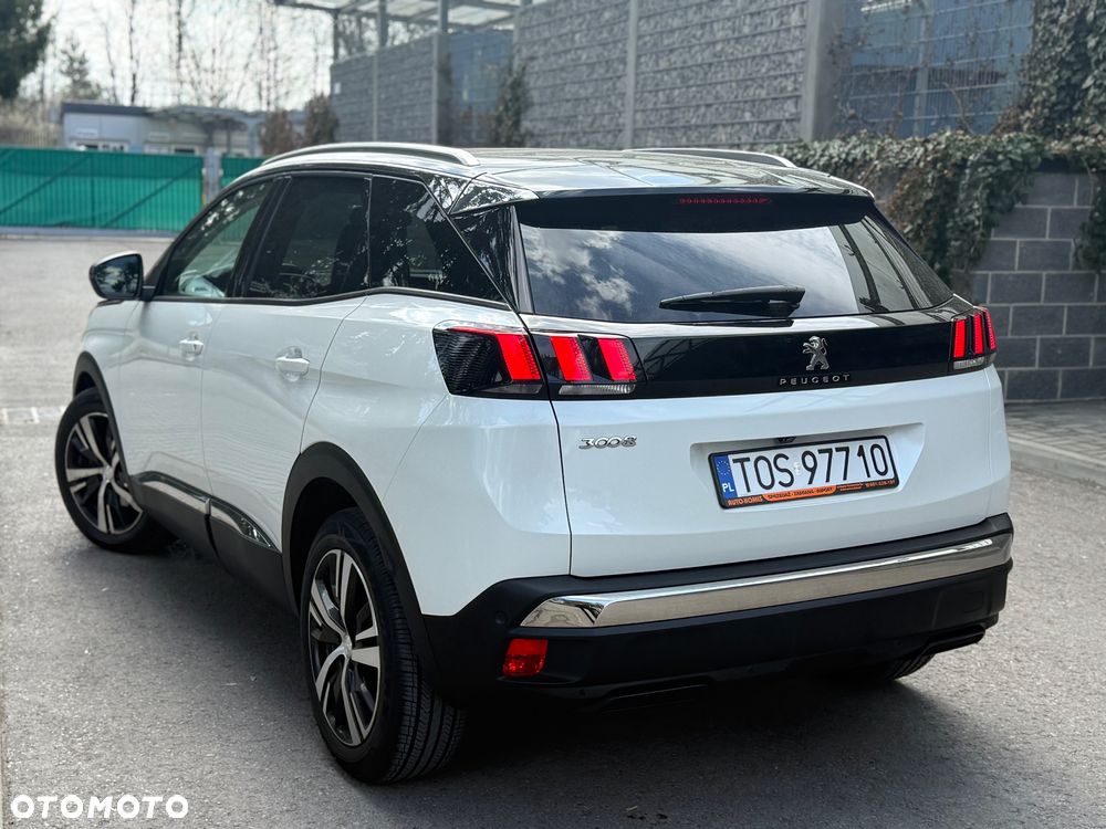 Peugeot 3008 1.2 PureTech Allure S&S - 6