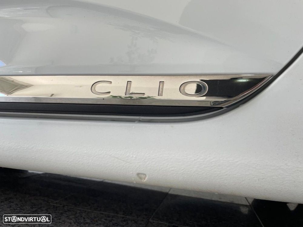 Renault Clio 1.5 Blue dCi Intens - 13