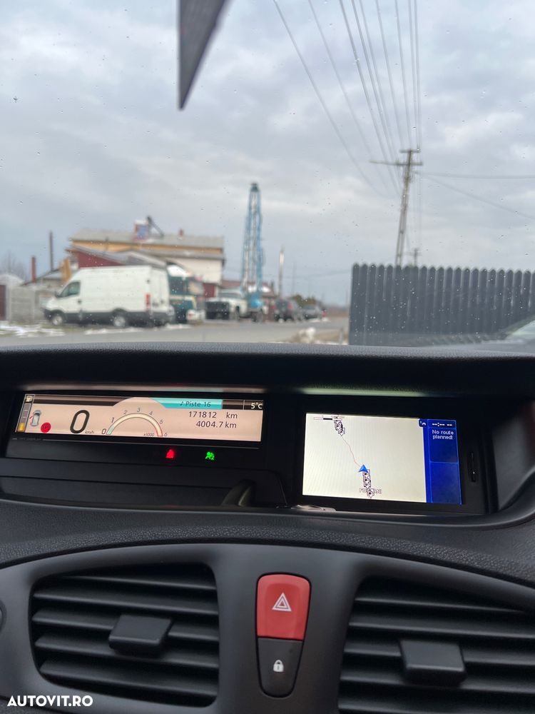 Renault Scenic 1.5dCi Authentique - 9