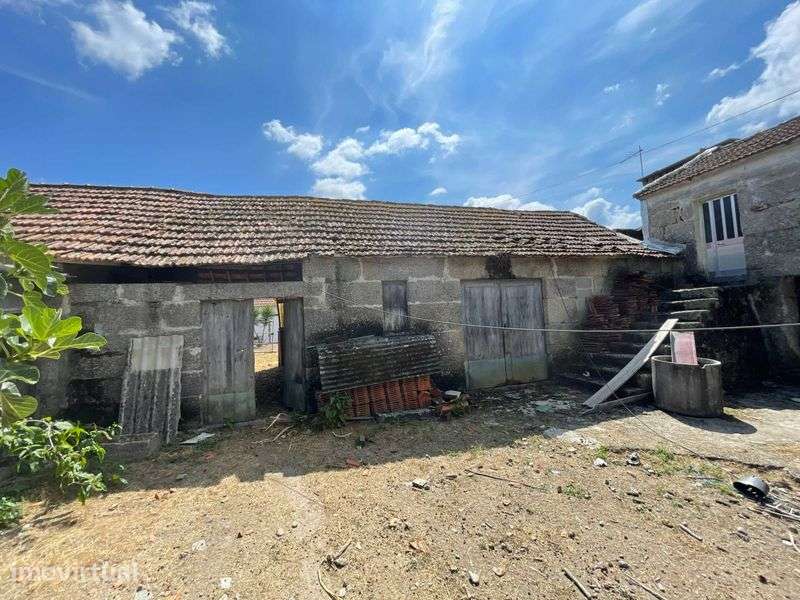 Conjunto de Moradias para Reabilitação e Investimento - Lousada - Grande imagem: 4/11