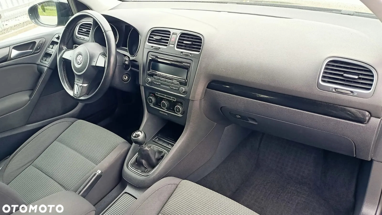 Volkswagen Golf VI 1.2 TSI BlueMot Comfortline - 15