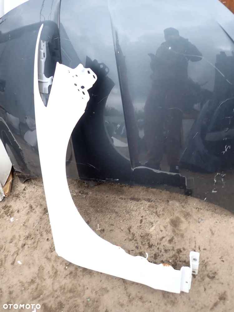 FORD MONDEO MK5 BŁOTNIK PRAWY PRZÓD - 3