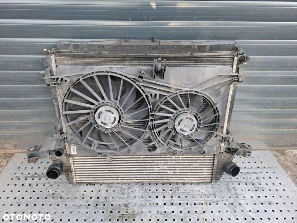 PAS PRZEDNI PRZÓD CHŁODNICE  RENAULT MASTER III OPEL MOVANO B 2,3 2010- - 2