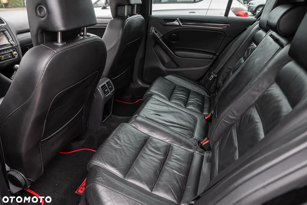 Volkswagen Golf VI 2.0 TSI GTI 35 DSG - 26