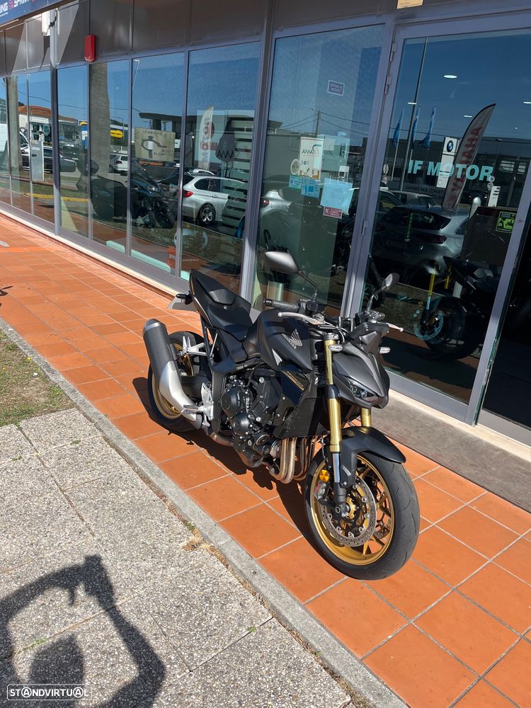 Honda Hornet SP - 11