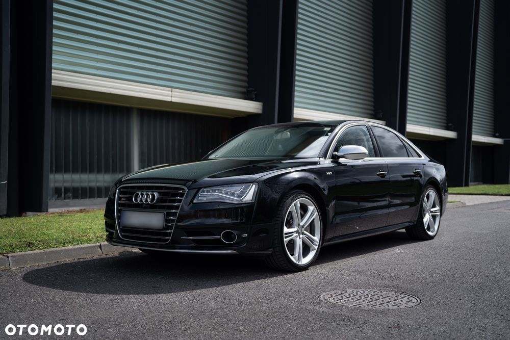 Audi S8 Standard - 1