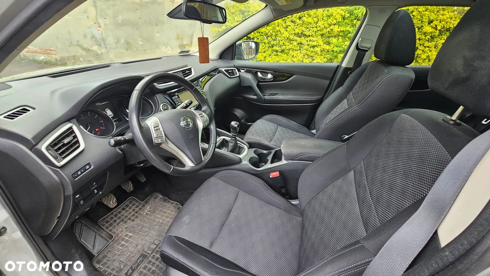 Nissan Qashqai 1.2 DIG-T N-Connecta EU6 - 6