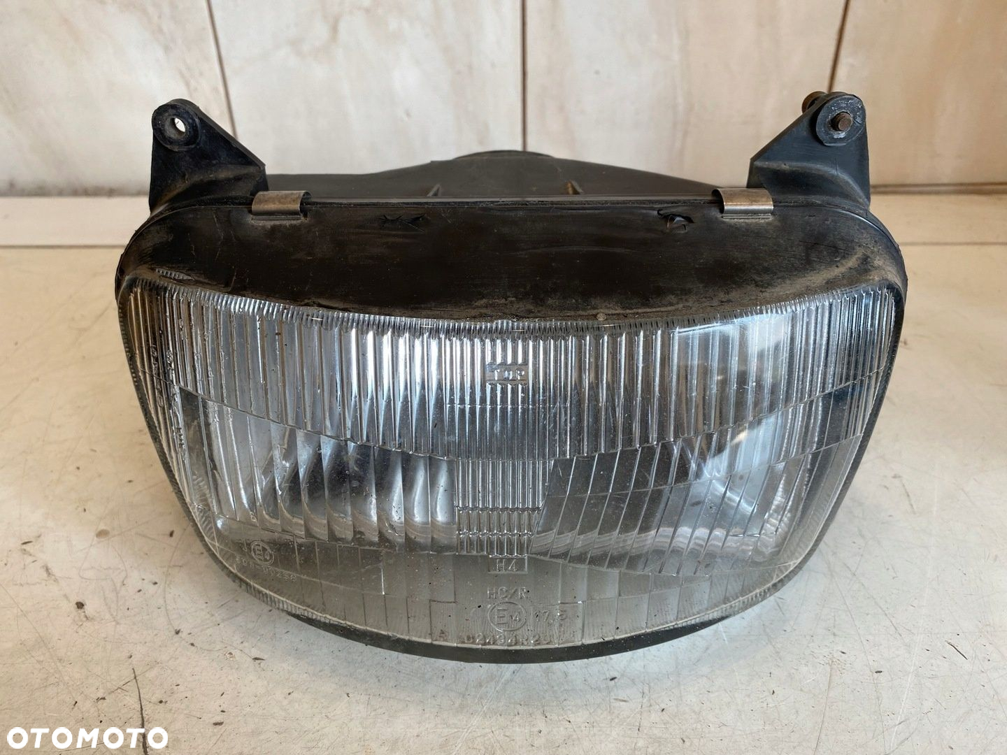 YAMAHA XJ 900 DIVERSION 95-02 REFLEKTOR LAMPA PRZÓD - 2
