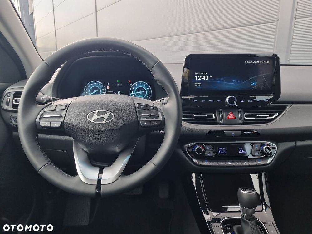 Hyundai i30 1.6 T-GDI Smart DCT - 13