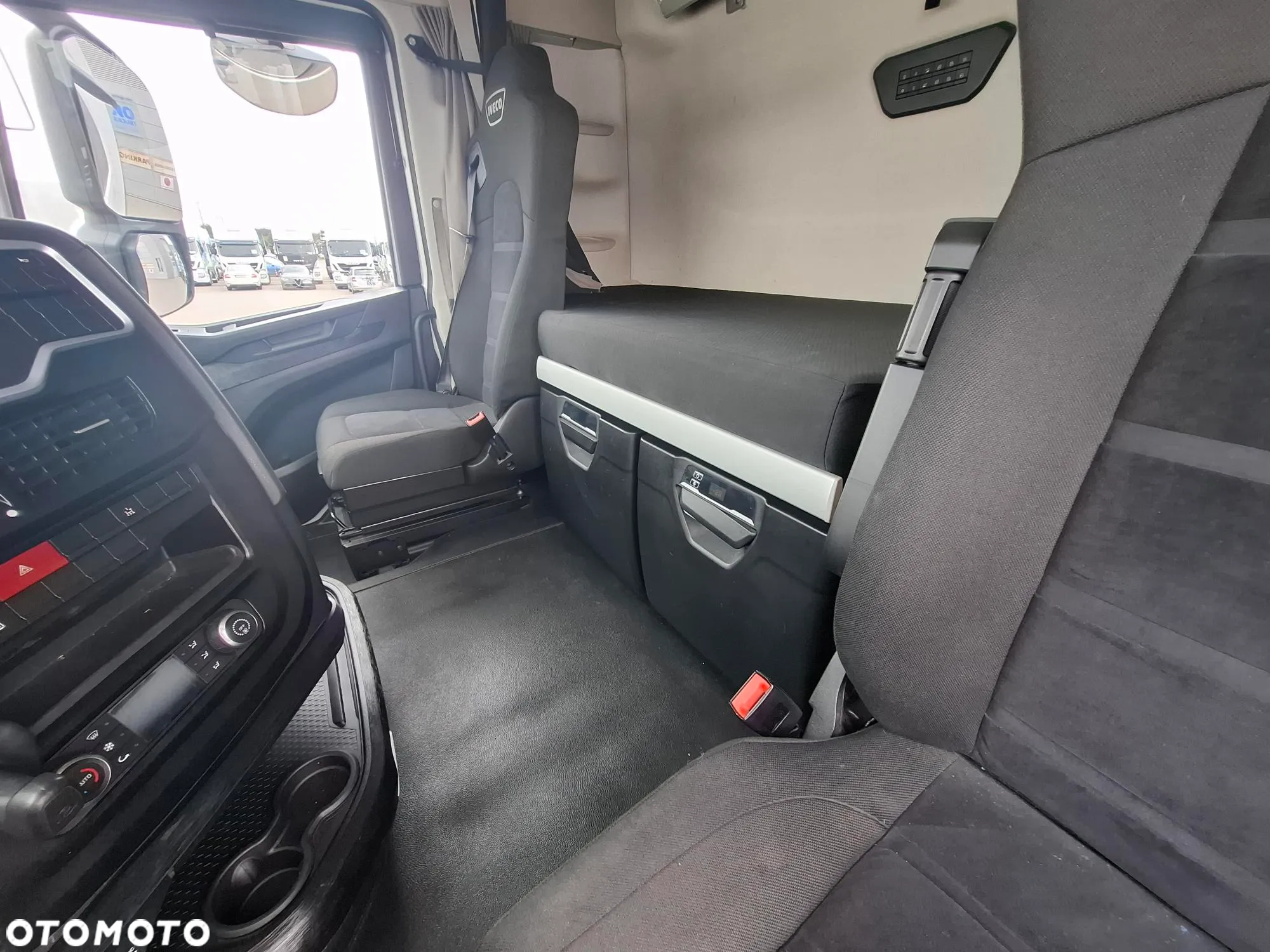 Iveco AS440S48T/P - 8