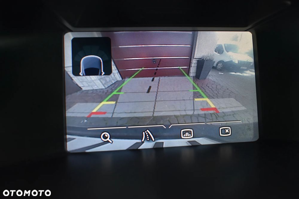 Ford Focus 1.6 EcoBoost Titanium - 13