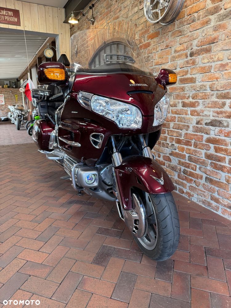 Honda GL - 4