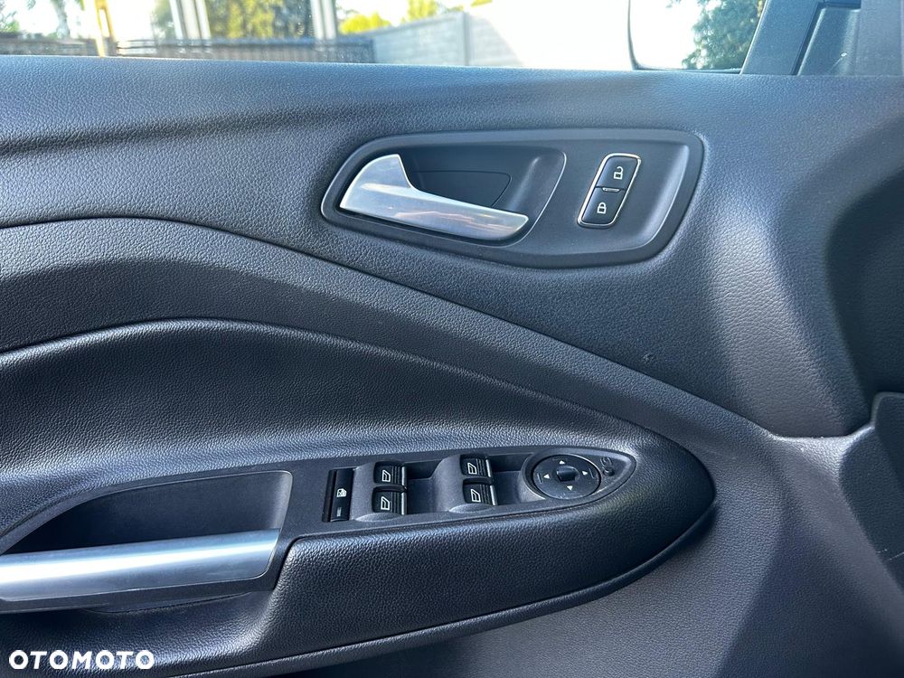 Ford Kuga 2.0 TDCi 4WD Trend - 30