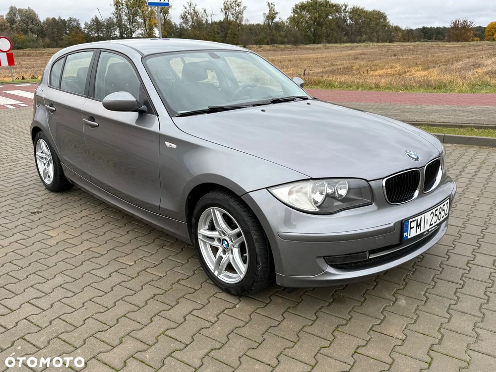 BMW Seria 1 118i - 3