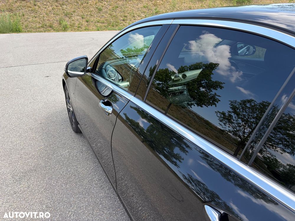 Mercedes-Benz E 300 Aut. - 9