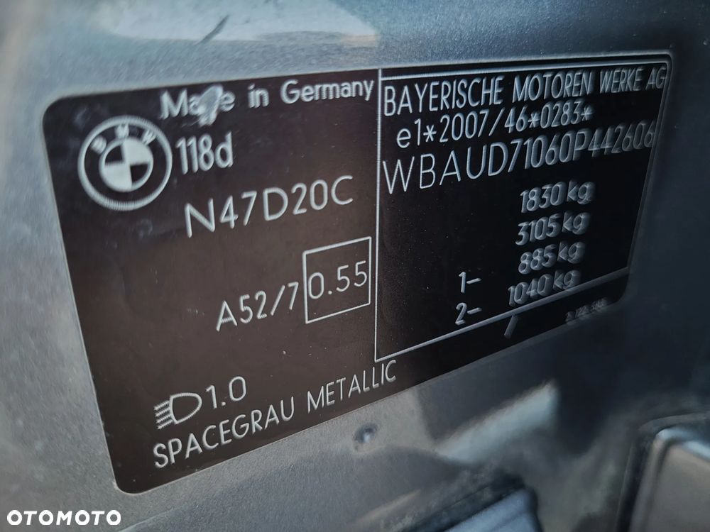 BMW Seria 1 118d - 25