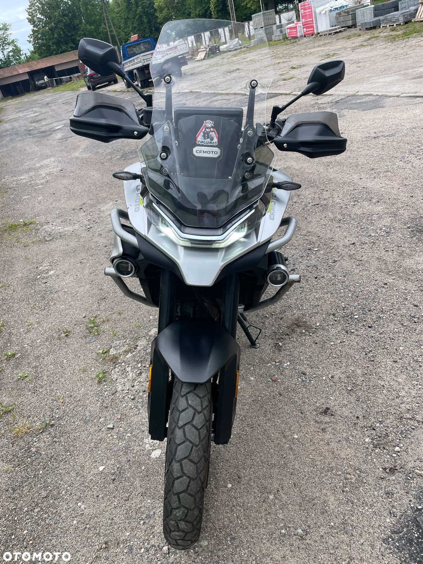 CFMoto 800MT Touring - 6