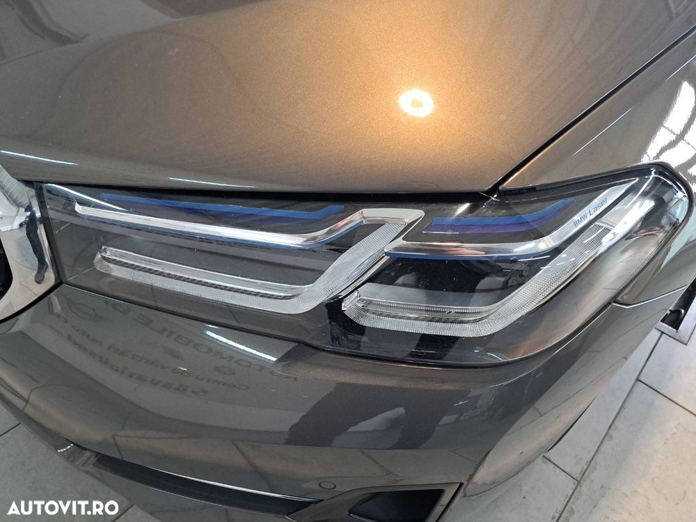 BMW Seria 5 530e xDrive AT PHEV - 2