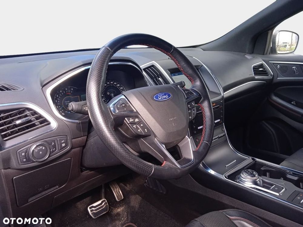 Ford Edge 2.0 EcoBlue Twin-Turbo 4WD ST-Line - 13