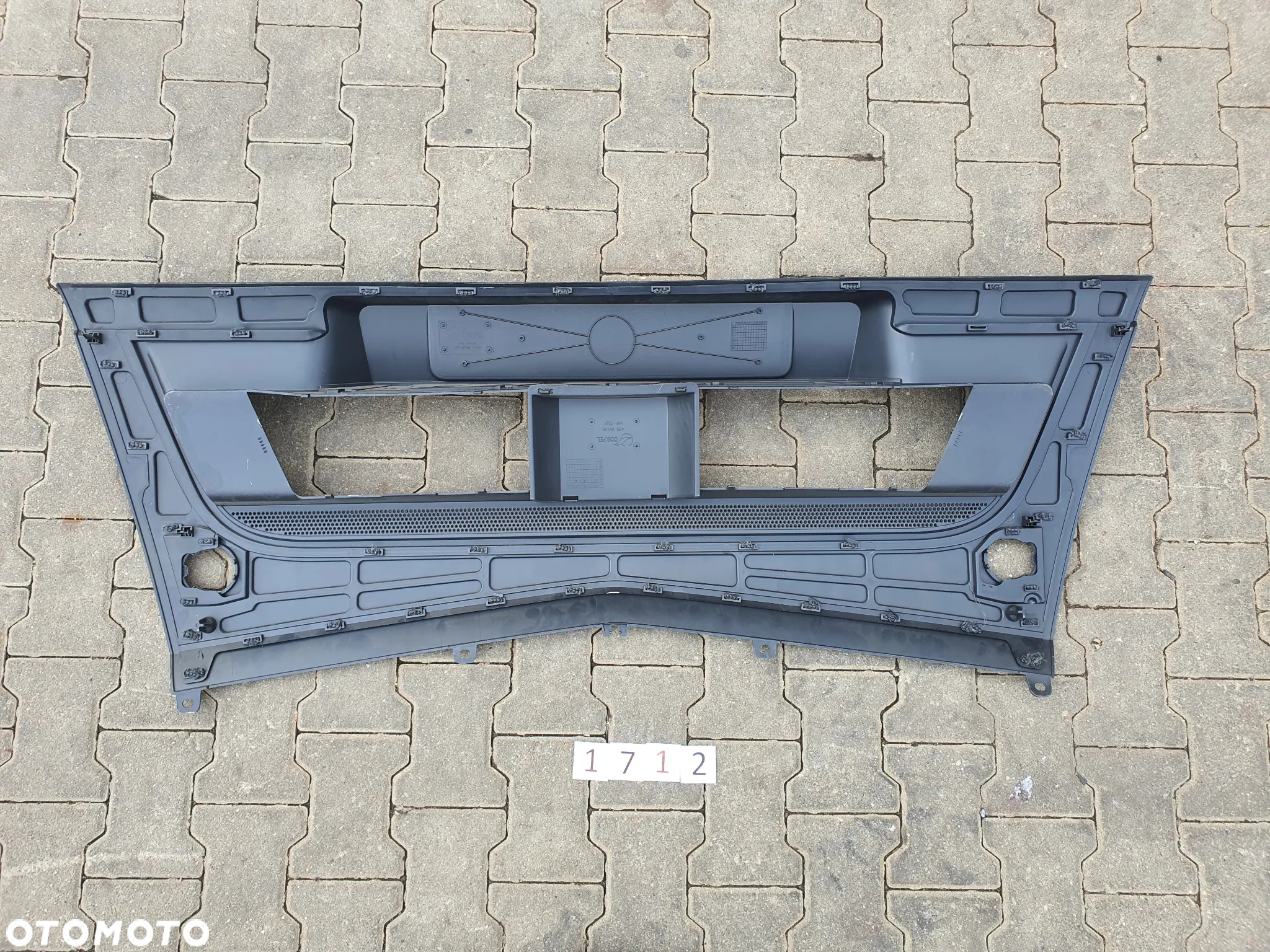 Grill, atrapa Mercedes Actros MP4 - 3