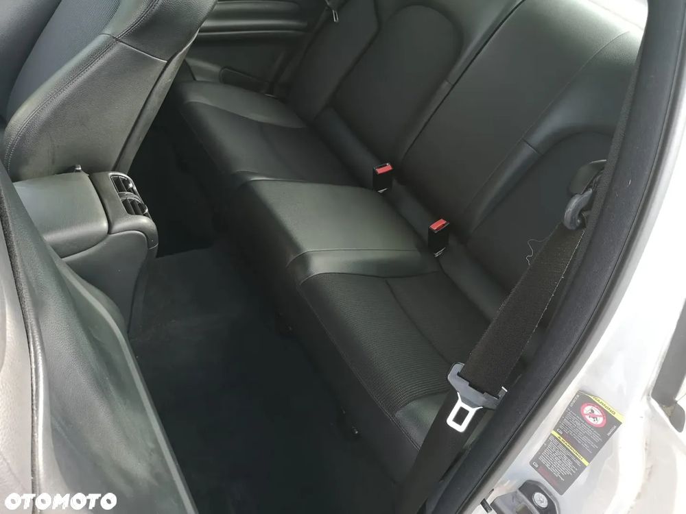 Mercedes-Benz CLC 200 CDI - 8