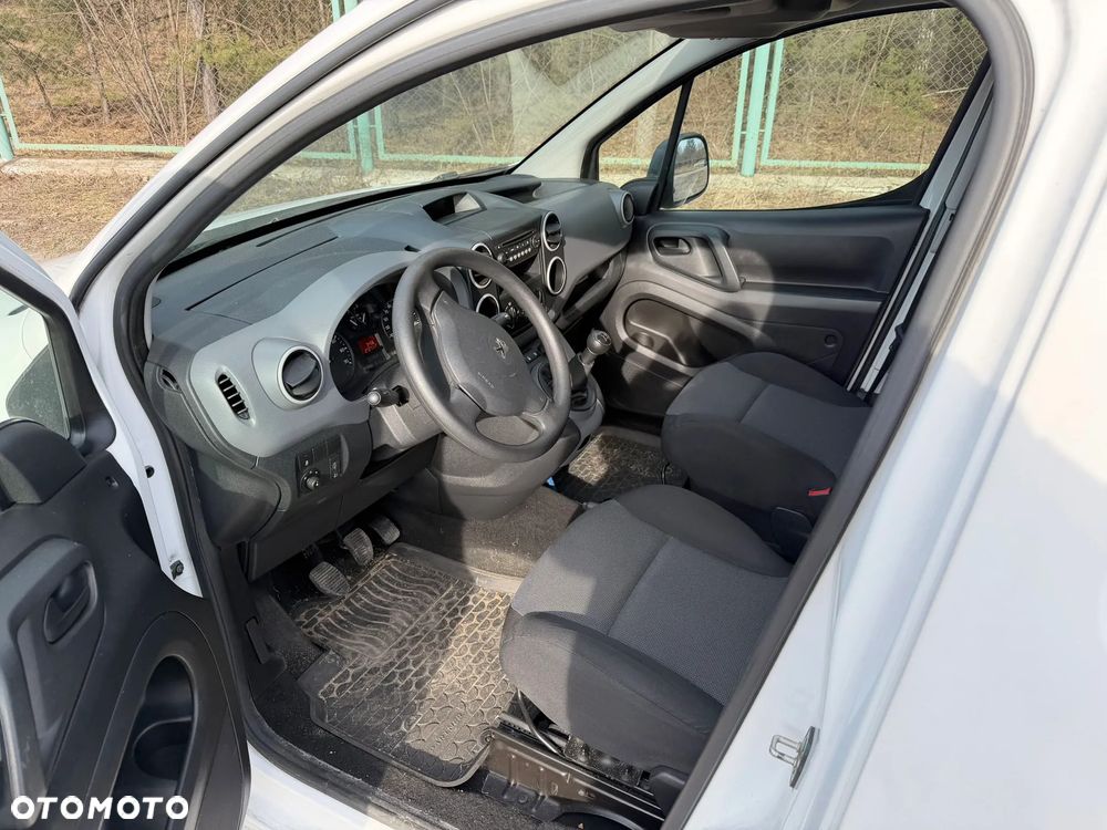Peugeot Partner - 10