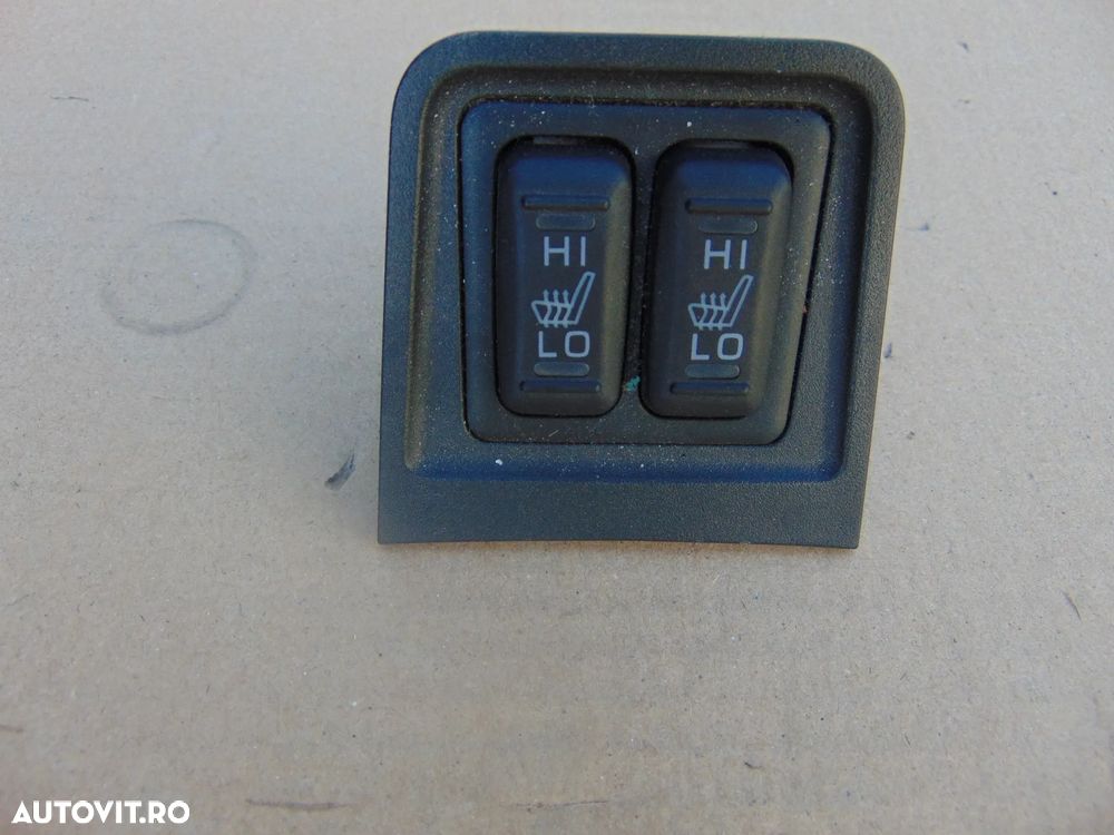 Butoane incalzire scaune Mitsubishi Outlander 3 an 2012-2021 comenzi incalzire scaune outlander 3 - 2