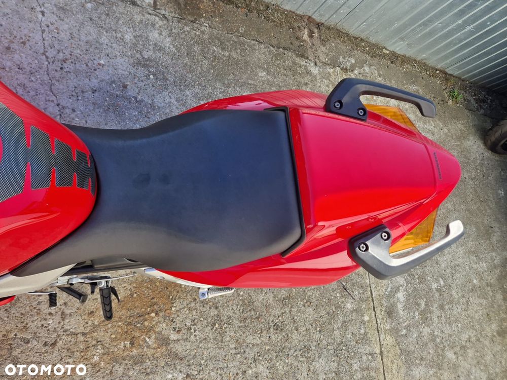 Honda VFR - 37