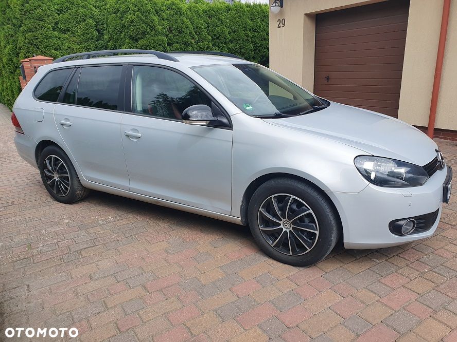 Volkswagen Golf 1.6 TDI DPF BlueMotion Technology MATCH - 5