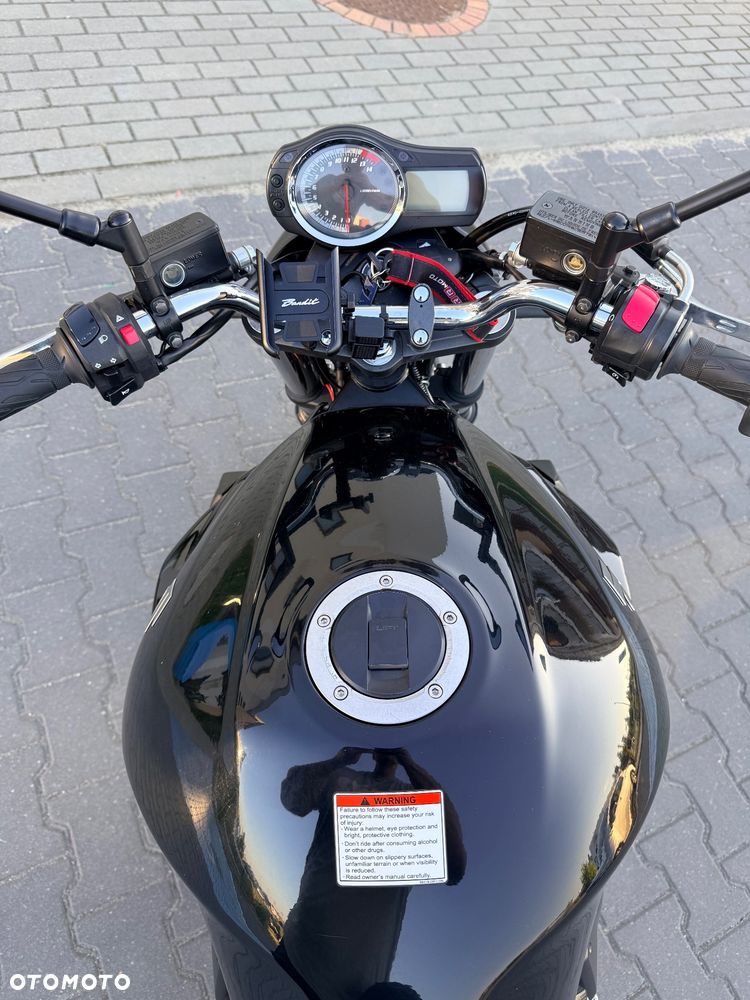 Suzuki Bandit - 10