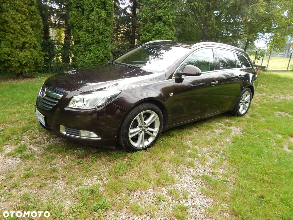 Opel Insignia 2.0 CDTI Sports Tourer - 2