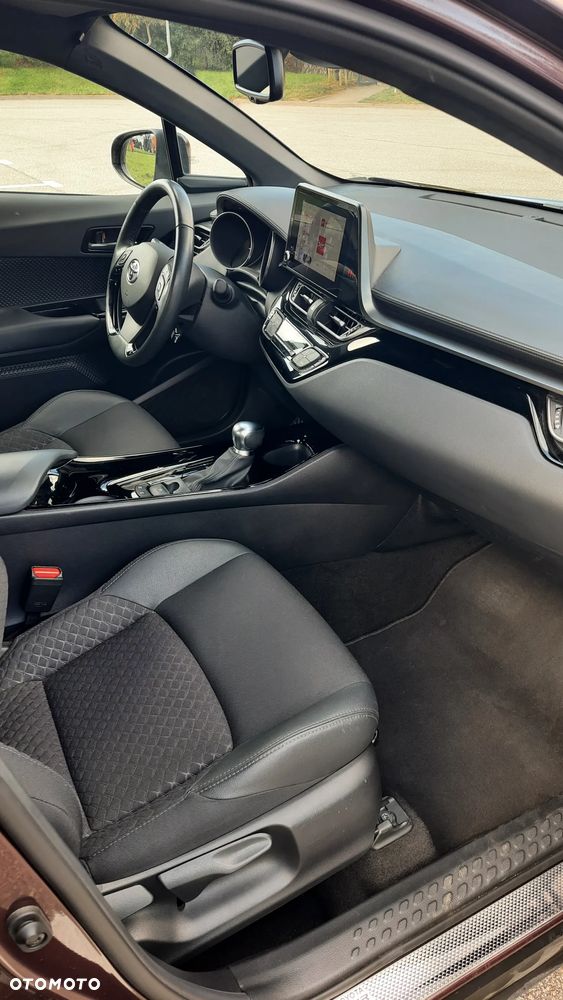 Toyota C-HR 2.0 Hybrid Style - 13