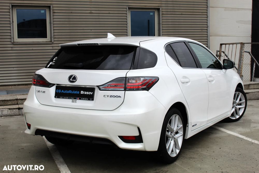 Lexus CT 200h Executive Line - 6