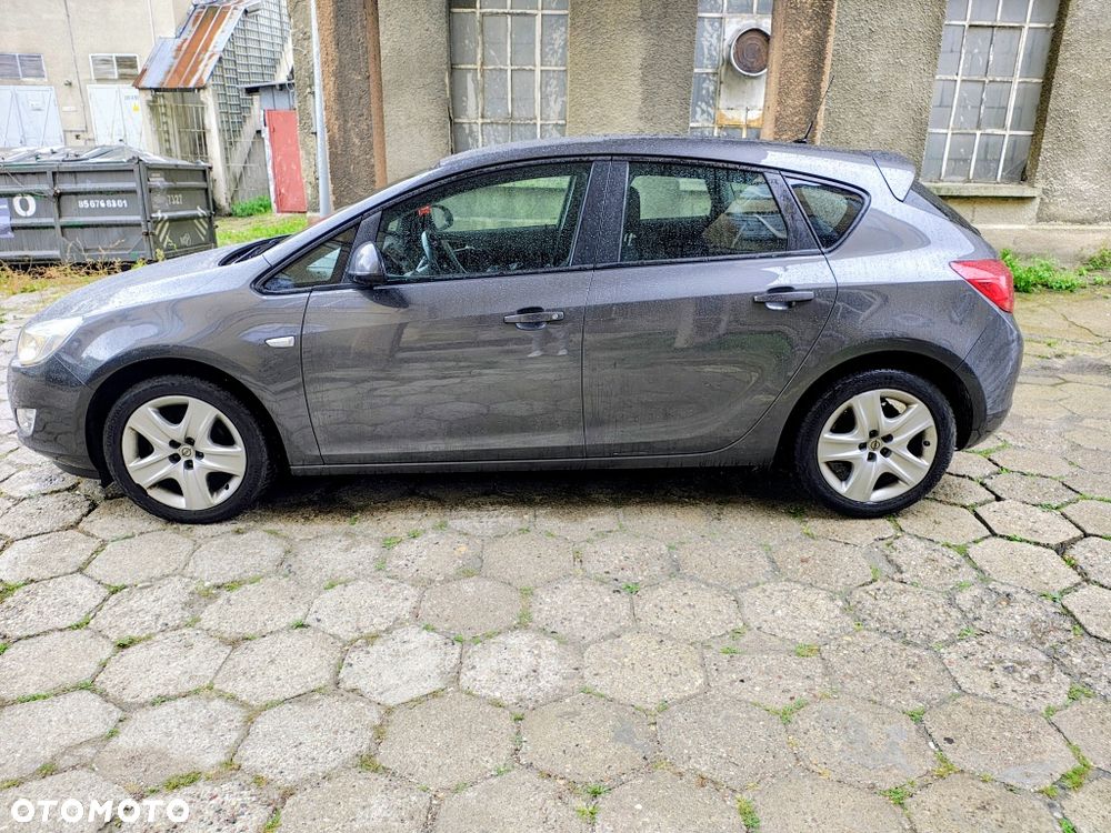 Opel Astra - 7