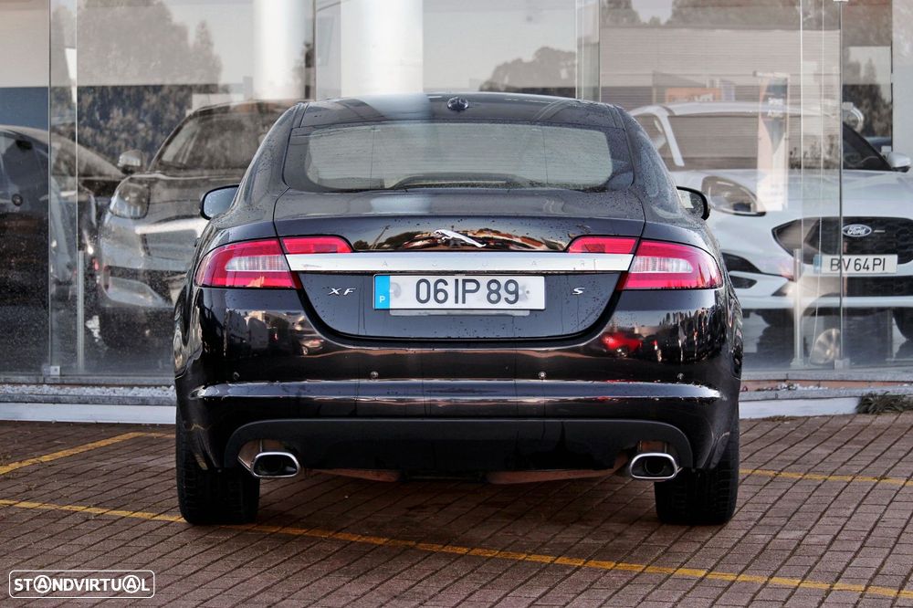 Jaguar XF 3.0 D V6 S Premium Luxury - 7