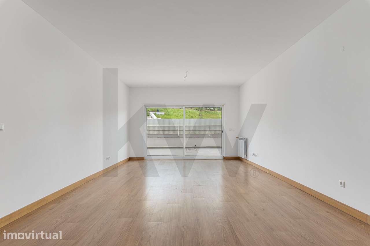 Exclusividade e Conforto Urbano: T2 com Terraço Privativo de 44m2 e - Grande imagem: 3/30