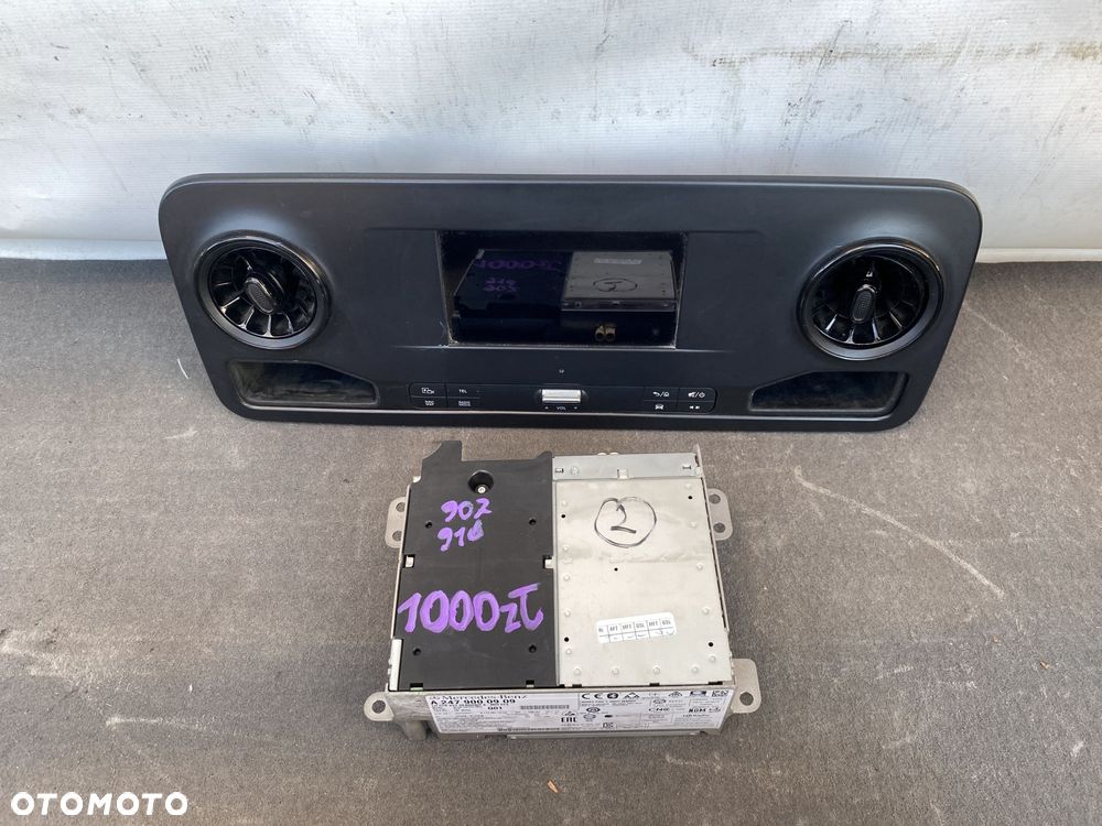 SPRINTER 907 910 17- EKRAN WYŚWIETLACZ MODUŁ RADIO NAWIGACJA A9079000508 - 1