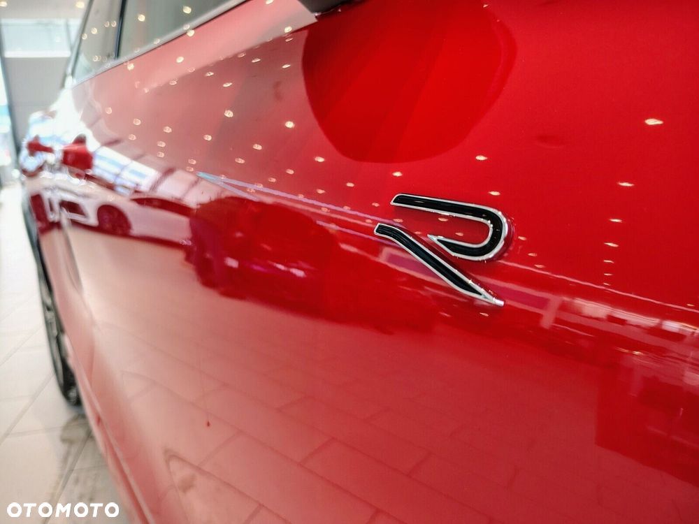 Volkswagen Tiguan - 30