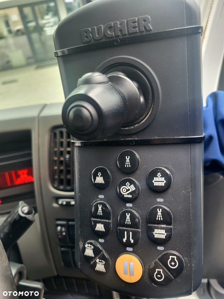 Renault Midlum 220 - 10