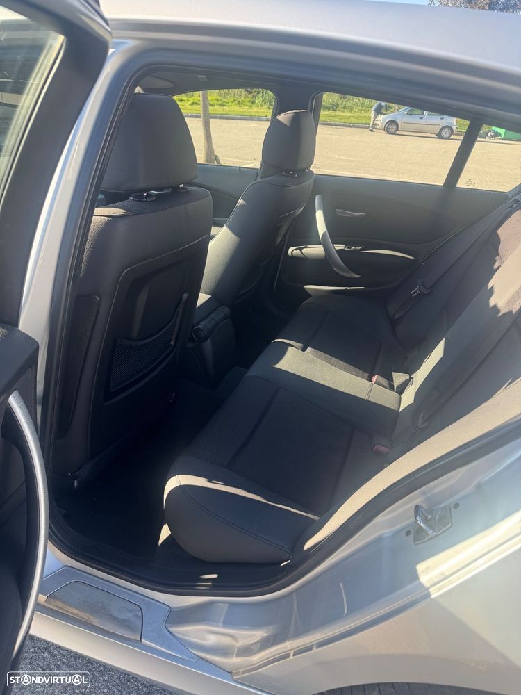 BMW 120 d DPF Edition Sport - 6