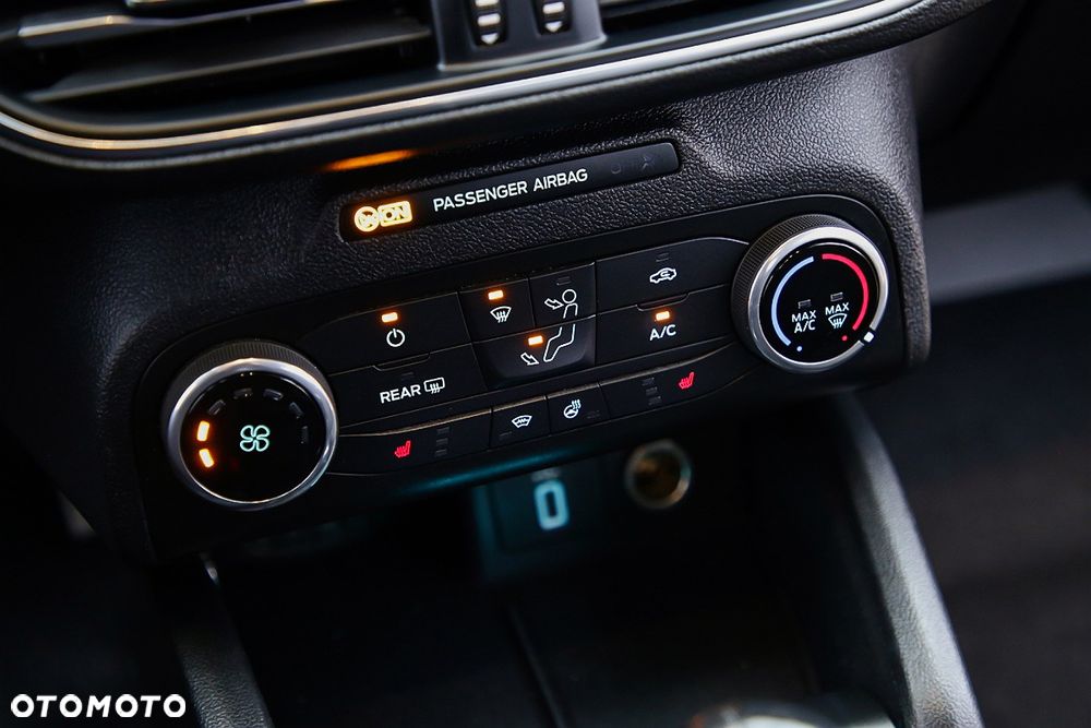 Ford Focus 1.5 EcoBlue Start-Stopp-System ACTIVE - 16