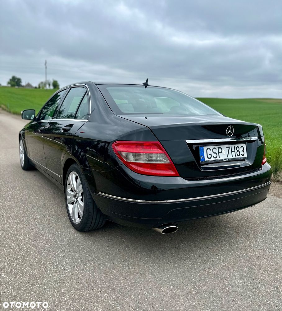 Mercedes-Benz Klasa C 220 CDI DPF Automatik Avantgarde - 18