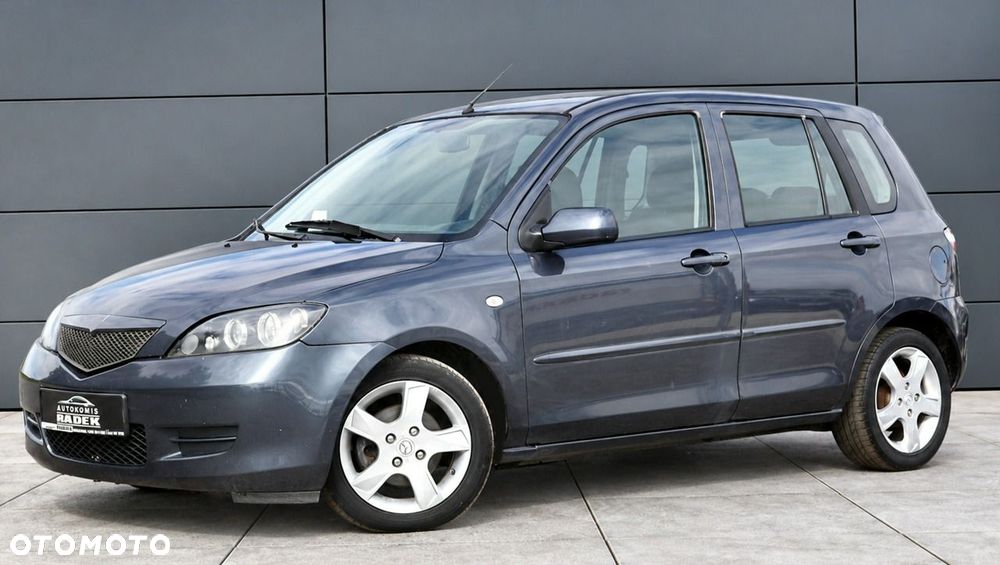 Mazda 2 - 4