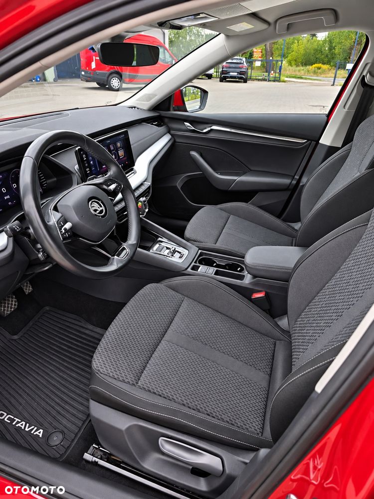 Skoda Octavia 2.0 TDI Style DSG - 13